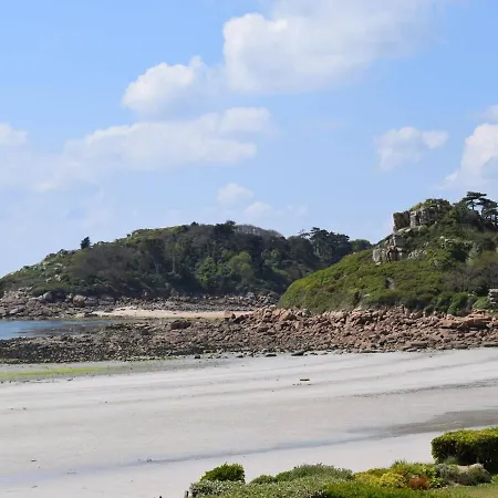 Holiday home Grande Maison A Avec Wifi, Vue Mer, Jardin Et Bbq, 900m De La Plage, 9 Pers - Fr-1-368-147 Trebeurden